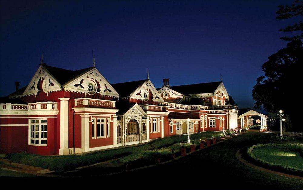 Welcomheritage Fernhills Royal Palace Ooty Esterno foto