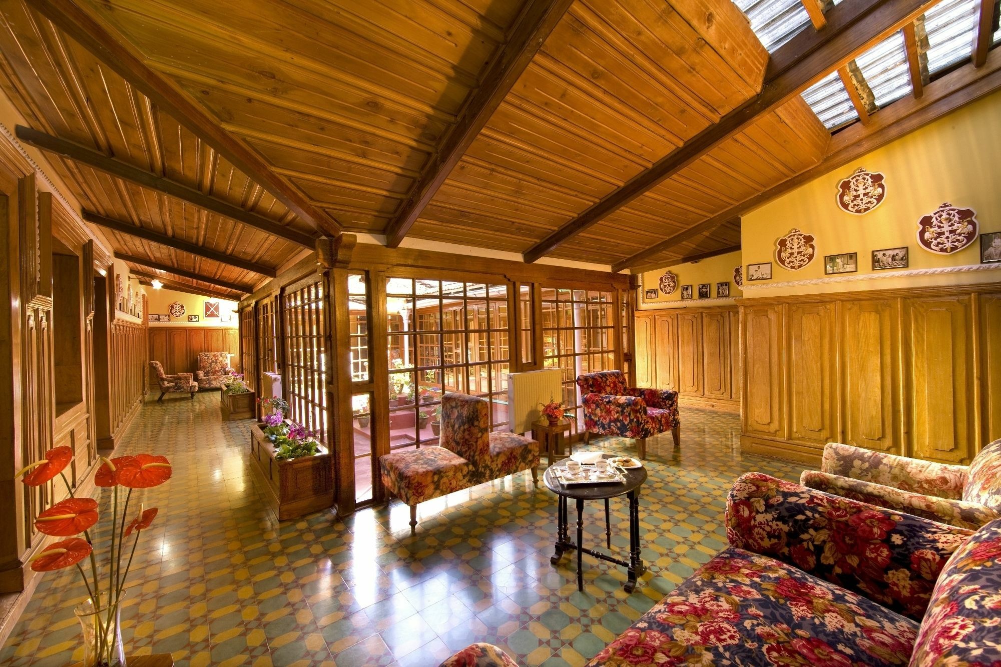 Welcomheritage Fernhills Royal Palace Ooty Esterno foto